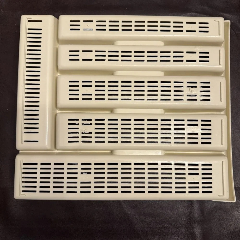 Vintage 1970's Plastic Kitchen Divided‎ Drawer for Utensils & Cutlery 11x13